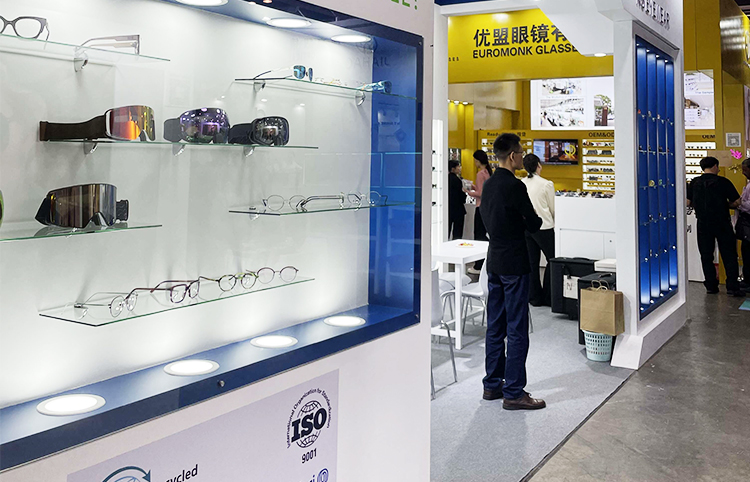 Eyeglasses Frames